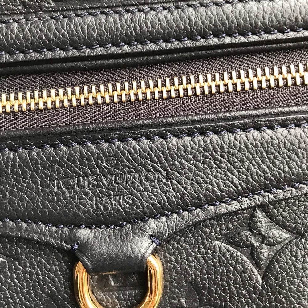 Louis Vuitton Empreinte Petillante Clutch Navy | Monogram Leather | Authentic - Picture 4 of 13